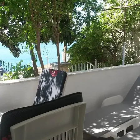 G&b Trogir